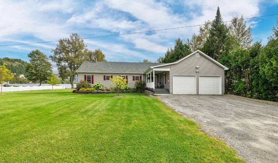 163 Lakefront Ln, Barton, VT 05822 - 4 Beds, 3 Bath