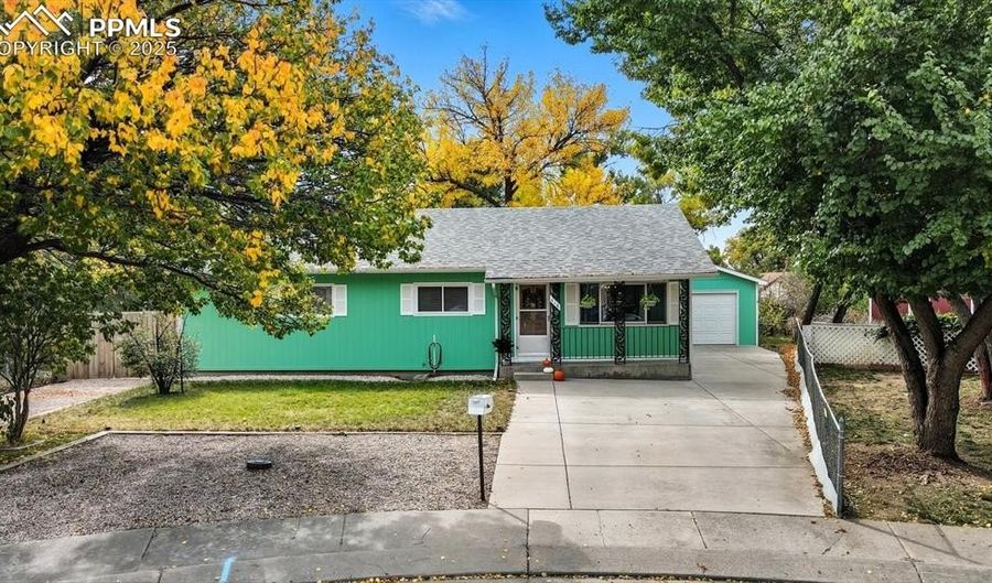 418 Linda Vista Dr, Fountain, CO 80817 - 3 Beds, 2 Bath
