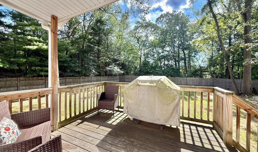 633 ROBERTS Ave, Franklinville, NJ 08322 - 3 Beds, 2 Bath