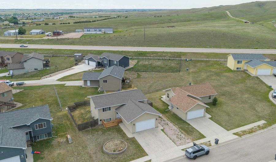 740 Bear Tooth Ct, Box Elder, SD 57719 - 4 Beds, 2 Bath