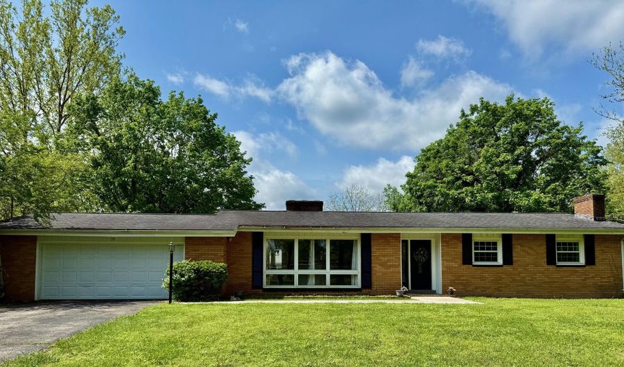 80 Pryse Blvd, Beattyville, KY 41311 - 3 Beds, 2 Bath