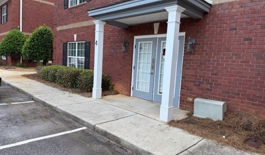 105 Whitehead STE 4, Athens, GA 30606 - 0 Beds, 0 Bath