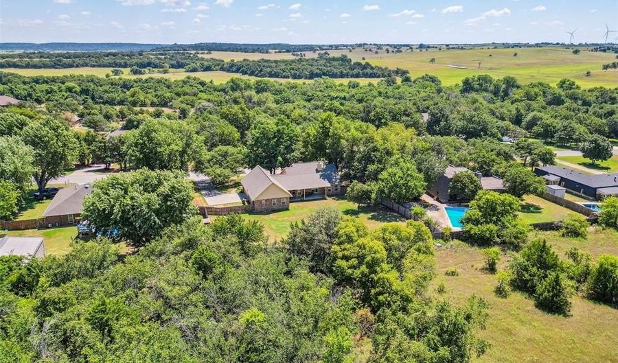 3110 Shady Lane Dr, Anadarko, OK 73005 - 3 Beds, 2 Bath