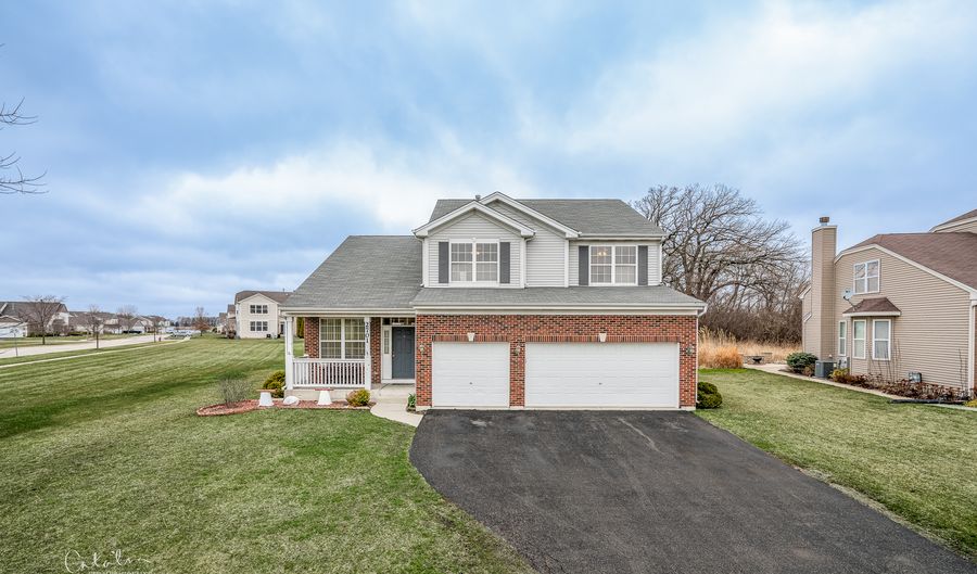 2701 Haydn St, Woodstock, IL 60098 - 4 Beds, 3 Bath