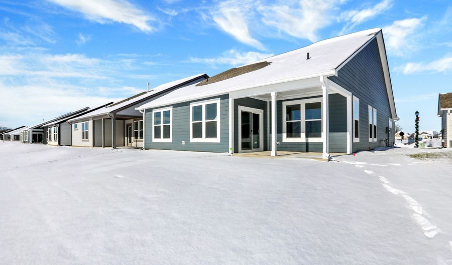 5205 Nettleton Way, Avon, IN 46123 - 2 Beds, 2 Bath