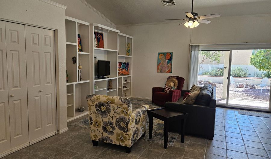 9535 E PINTO Pl, Sun Lakes, AZ 85248 - 2 Beds, 2 Bath