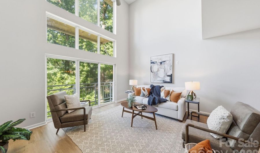 3825 Picasso Ct, Charlotte, NC 28205 - 3 Beds, 3 Bath