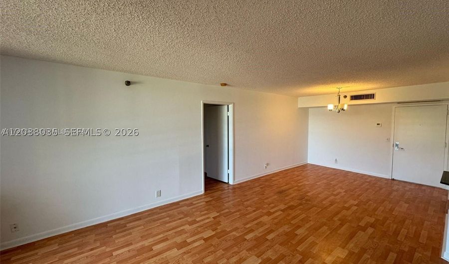 3300 NE 191st St 410, Aventura, FL 33180 - 1 Beds, 2 Bath