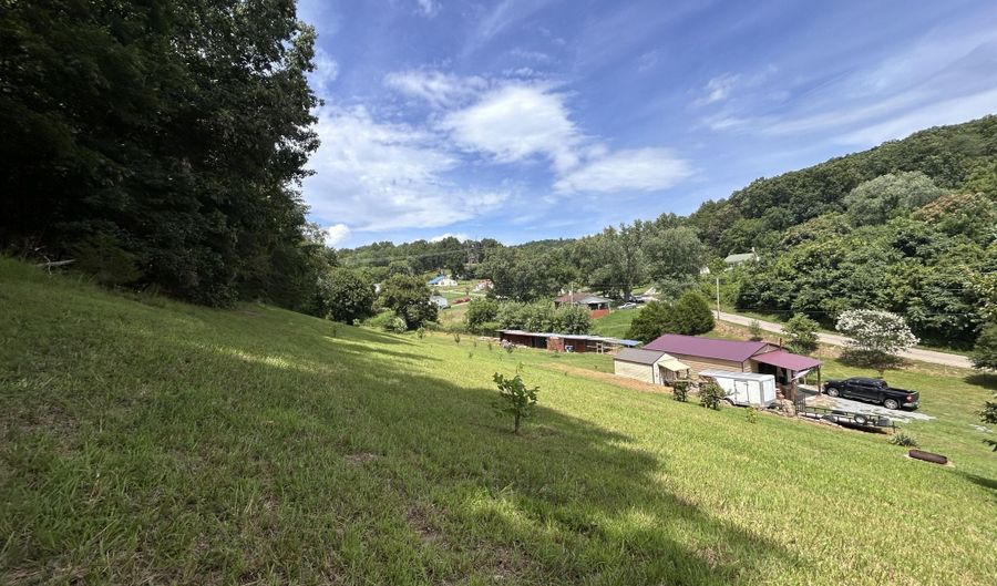 1926 Newman Hollow Rd, Bean Station, TN 37708 - 4 Beds, 3 Bath