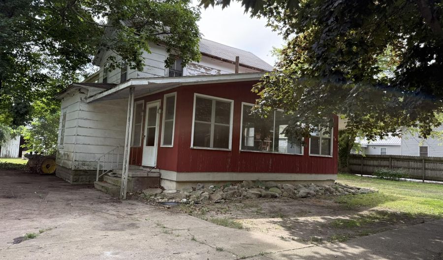 121 Prentiss St, Allen, MI 49227 - 4 Beds, 2 Bath