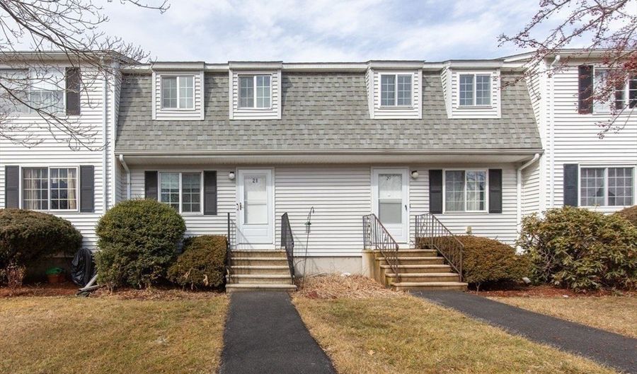 18 Westford Rd 21, Ayer, MA 01432 - 2 Beds, 2 Bath