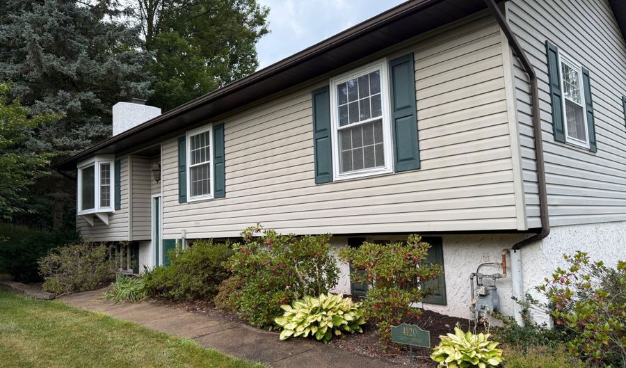 4120 3rd Ave, Altoona, PA 16602 - 4 Beds, 2 Bath
