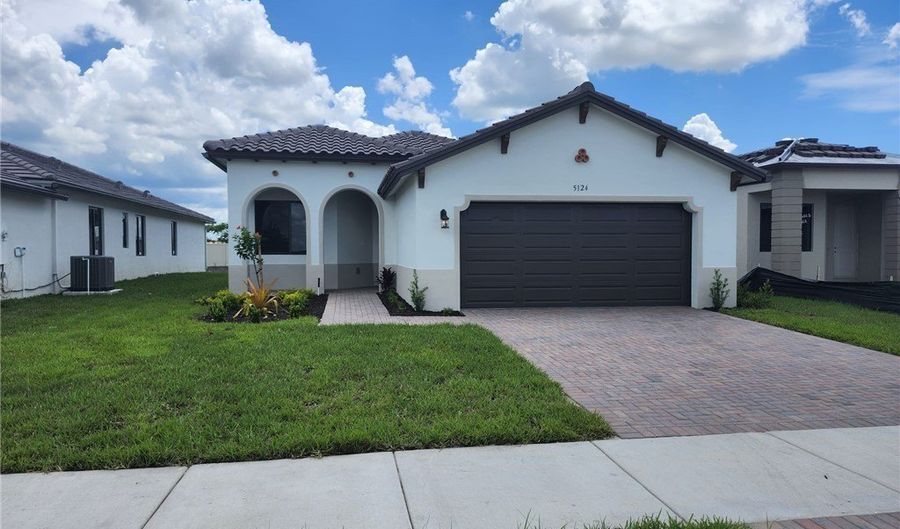 5124 Nevola Ave, Ave Maria, FL 34142 - 4 Beds, 3 Bath
