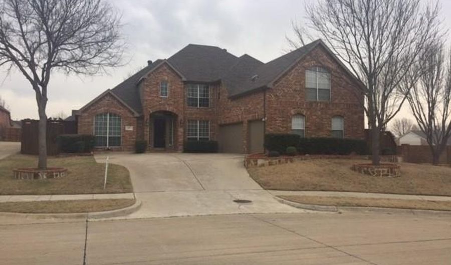 715 Wheaton Ct, Allen, TX 75013 - 4 Beds, 3 Bath
