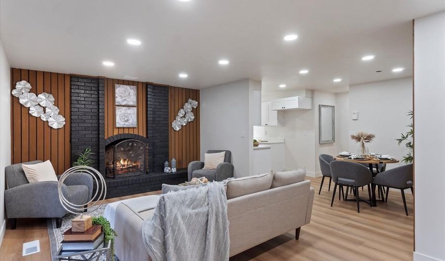 1316 S 200 W 13, Bountiful, UT 84010 - 2 Beds, 1 Bath