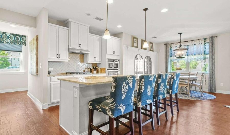 705 Pressing, Alpharetta, GA 30004 - 6 Beds, 5 Bath