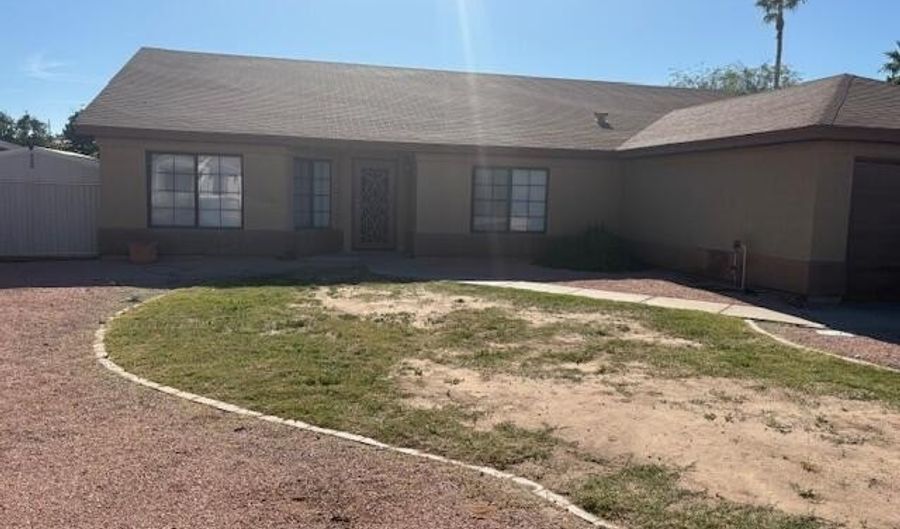 4661 W WHITTEN St, Chandler, AZ 85226 - 4 Beds, 2 Bath