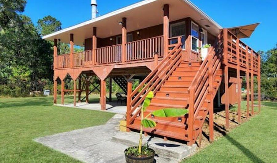 9360 Lark St, Bay St. Louis, MS 39520 - 3 Beds, 2 Bath