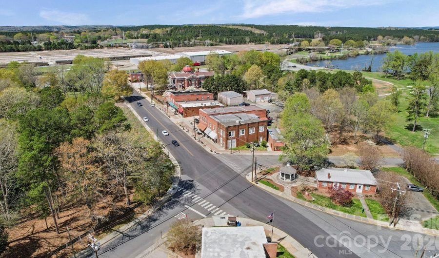 709 Sherman St, Badin, NC 28009 - 2 Beds, 1 Bath