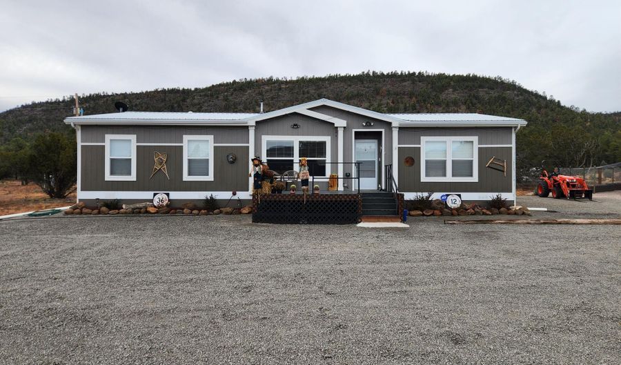 60 Celso Springs Ln, Aragon, NM 87820 - 3 Beds, 2 Bath