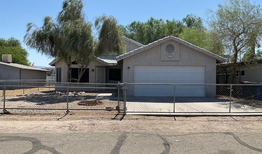 1372 Rubel Ln, Bullhead City, AZ 86442 - 3 Beds, 2 Bath