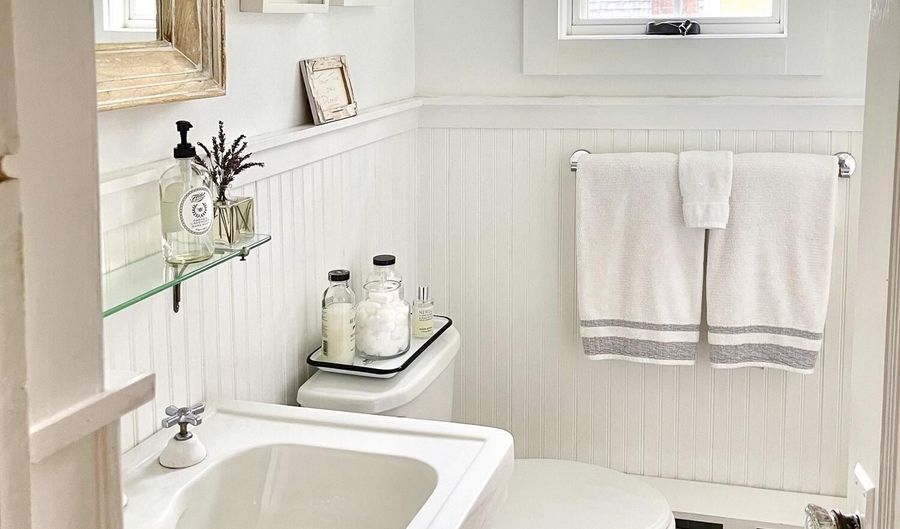 939 Joseph Chadderdon Rd, Acra, NY 12405 - 5 Beds, 2 Bath