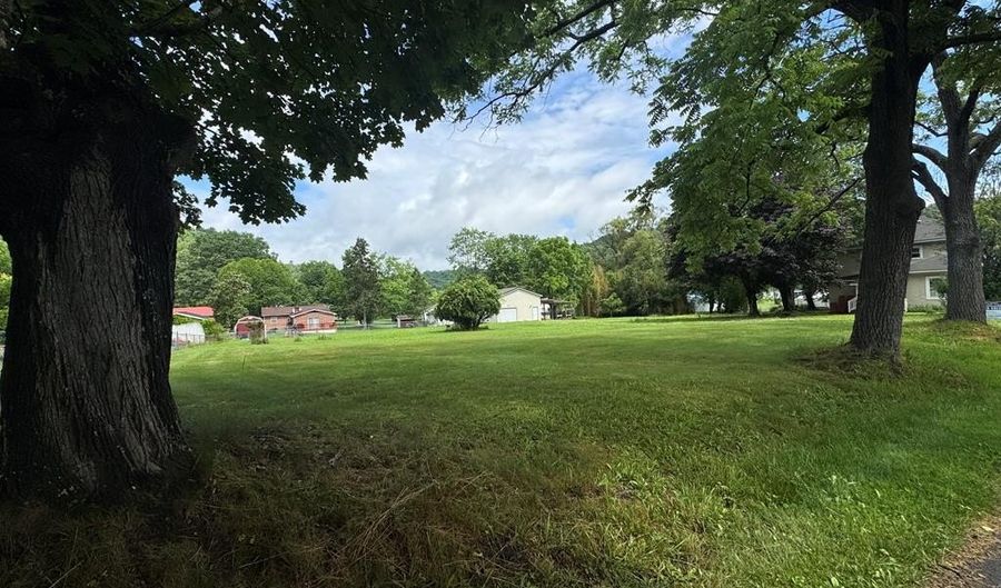 3 RD St, Beaver, WV 25813 - 0 Beds, 0 Bath