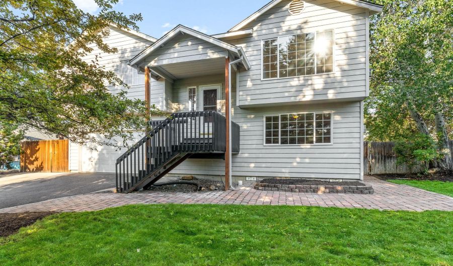 3147 NE Purcell Blvd, Bend, OR 97701 - 3 Beds, 3 Bath