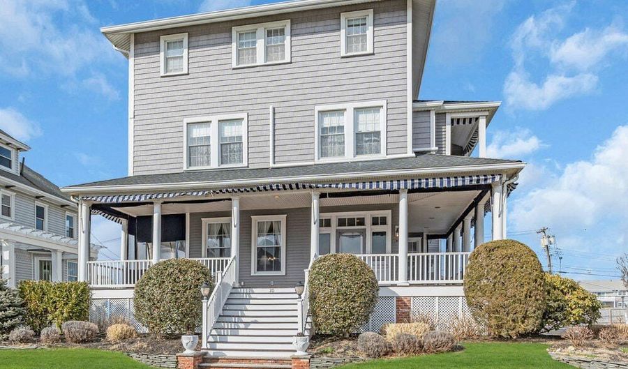 20 Woodland Ave, Avon By The Sea, NJ 07717 - 12 Beds, 14 Bath