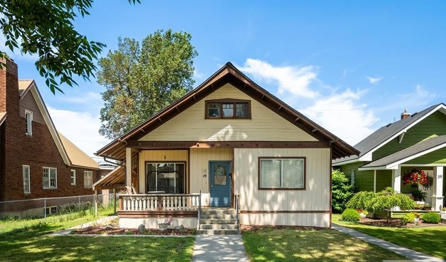 19 N Shilling Ave, Blackfoot, ID 83221 - 8 Beds, 4 Bath