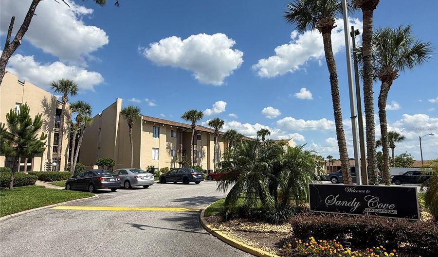 592 ORANGE Dr 142, Altamonte Springs, FL 32701 - 1 Beds, 1 Bath