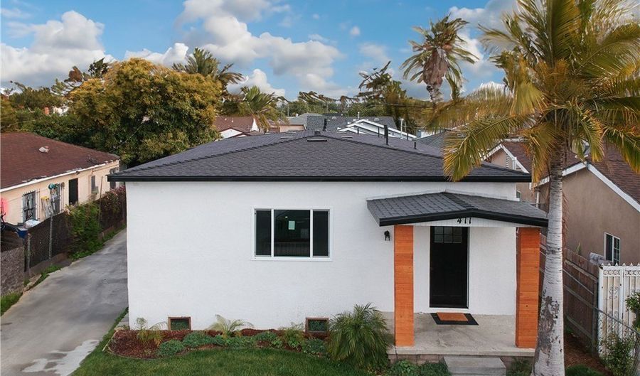 411 W Plum St, Compton, CA 90222 - 3 Beds, 2 Bath