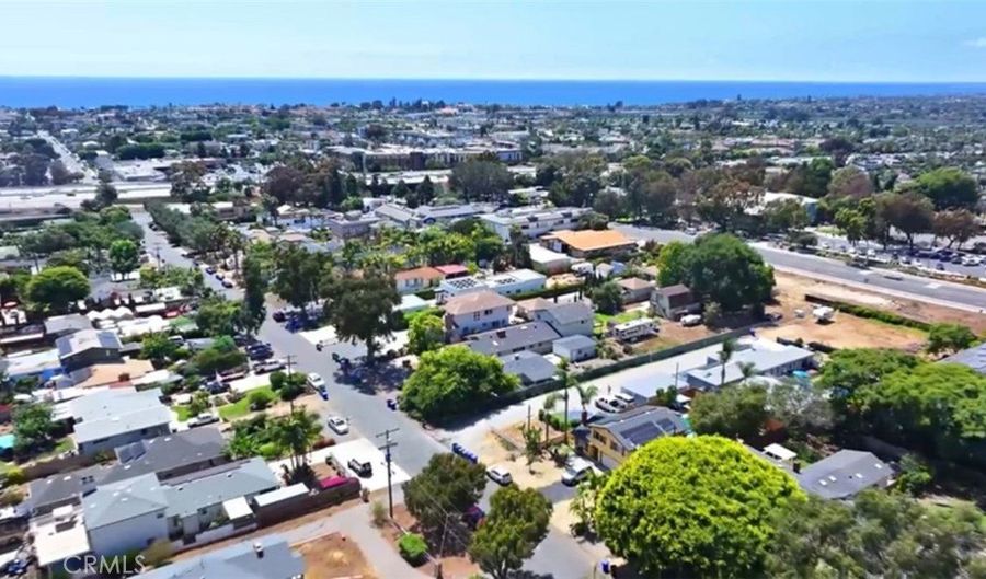 1300 Oak Ave, Carlsbad, CA 92008 - 7 Beds, 5 Bath