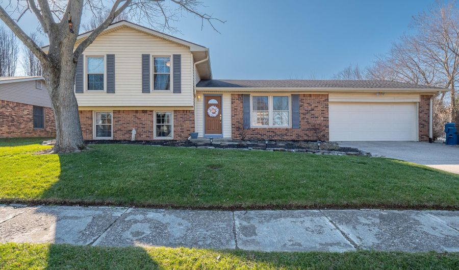 8528 Rahke Rd, Indianapolis, IN 46217 - 4 Beds, 2 Bath