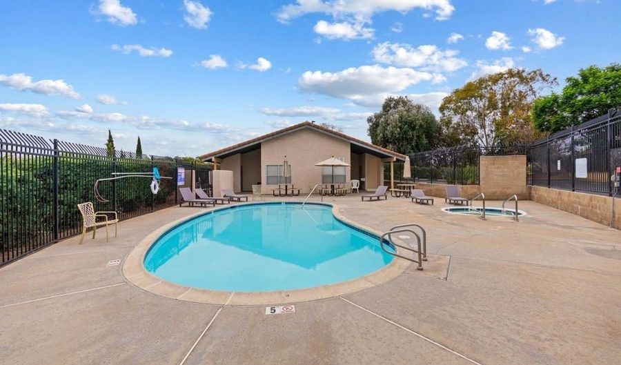 1264 Sundown, Escondido, CA 92026 - 2 Beds, 2 Bath