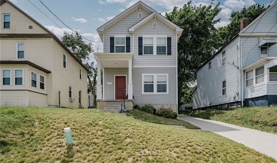 434 Douglas St, Akron, OH 44307 - 3 Beds, 3 Bath