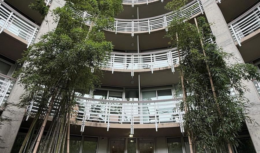 1300 13TH St NW 106, Washington, DC 20005 - 2 Beds, 2 Bath