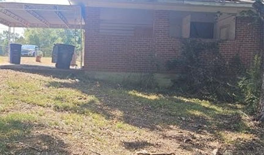 432 E Merrick St, Shreveport, LA 71104 - 3 Beds, 1 Bath