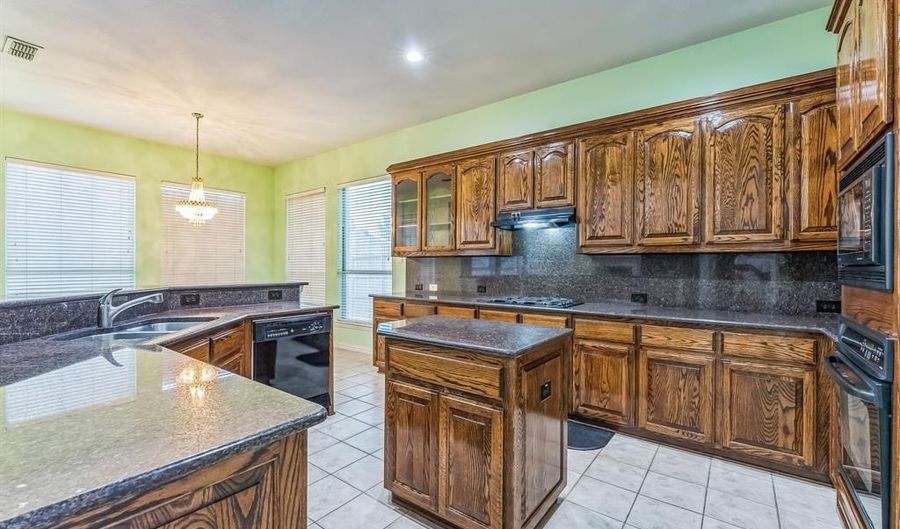 1611 Long Prairie Ct, Allen, TX 75002 - 5 Beds, 4 Bath