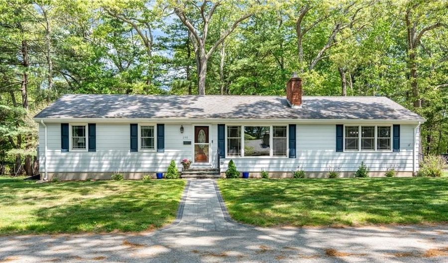 190 Brookhaven Rd, North Kingstown, RI 02852 - 3 Beds, 2 Bath