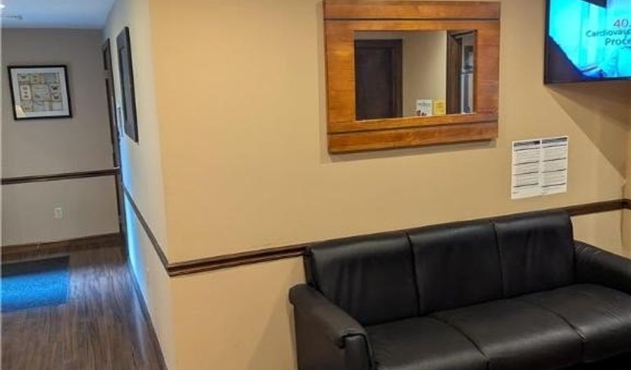 2895 Hamilton Blvd 104, Allentown, PA 18104 - 0 Beds, 0 Bath