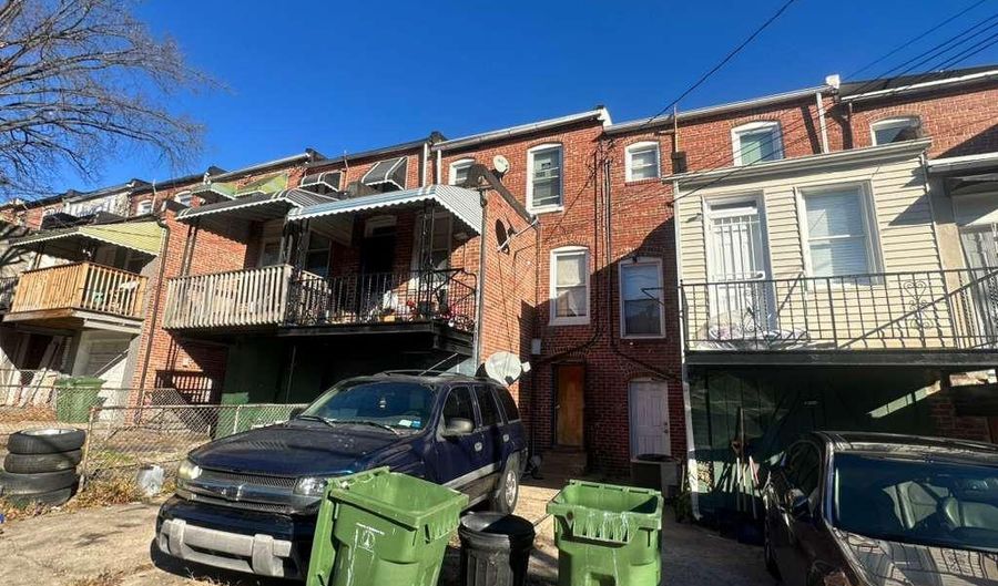 8 N ELLAMONT St, Baltimore, MD 21229 - 3 Beds, 1 Bath