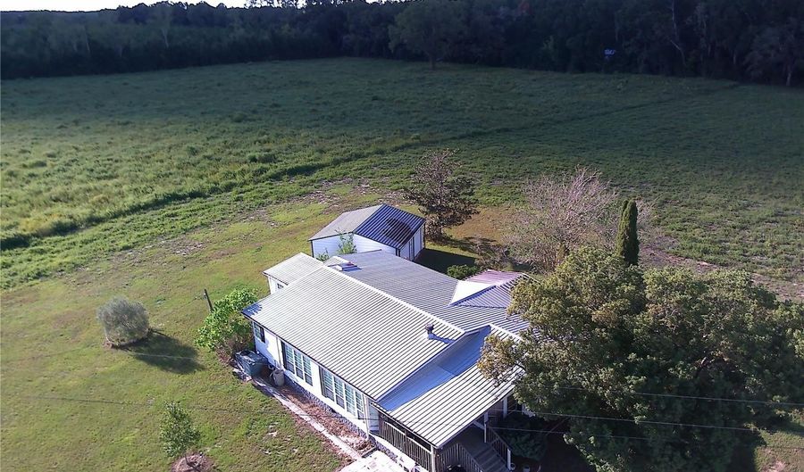 5559 SW 42ND Pl, Bell, FL 32619 - 3 Beds, 2 Bath