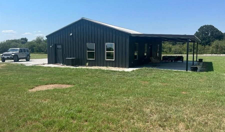 495 Fm 933, Aquilla, TX 76622 - 2 Beds, 1 Bath