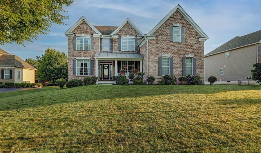 1413 OLMSTED Dr, Bear, DE 19701 - 5 Beds, 4 Bath