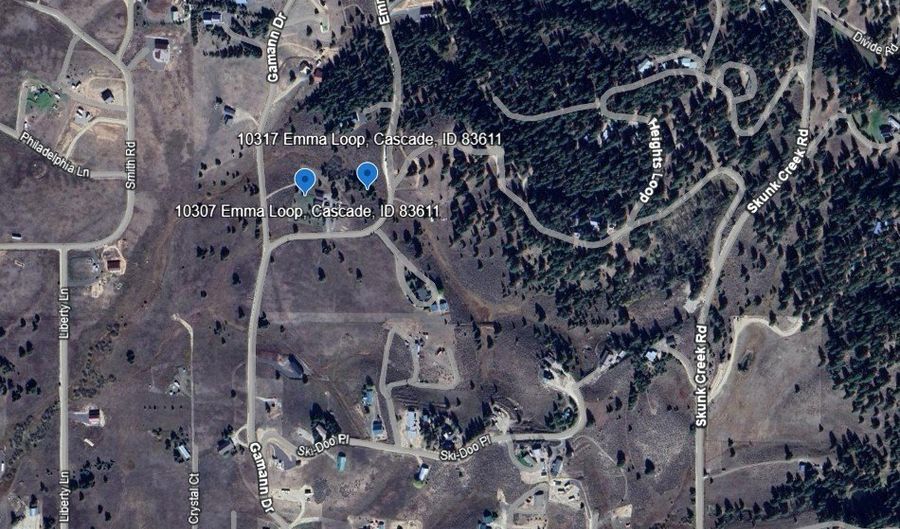 10307 Emma Loop, Cascade, ID 83611 - 2 Beds, 3 Bath