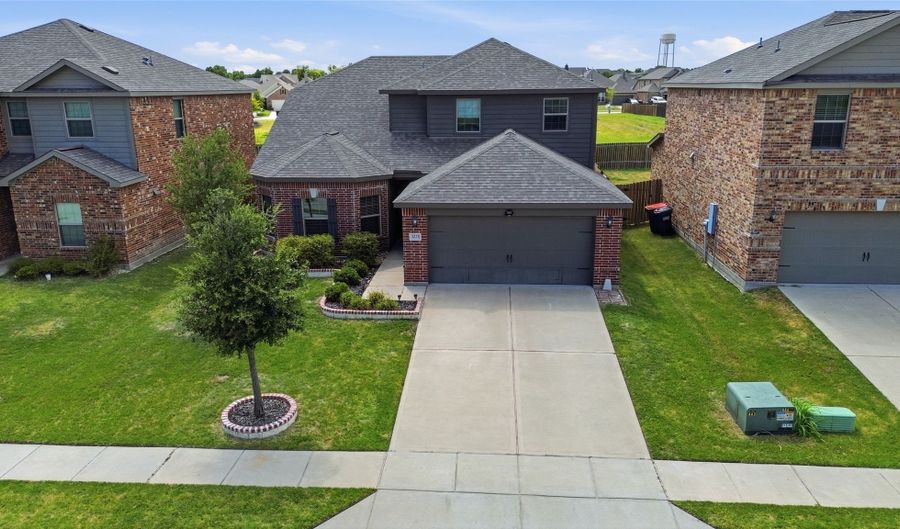 3233 Bowen St, Anna, TX 75409 - 4 Beds, 3 Bath