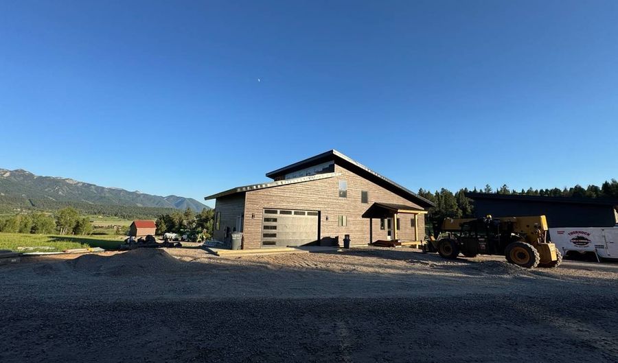 149 Alpine Meadow Loop, Alpine, WY 83128 - 4 Beds, 4 Bath