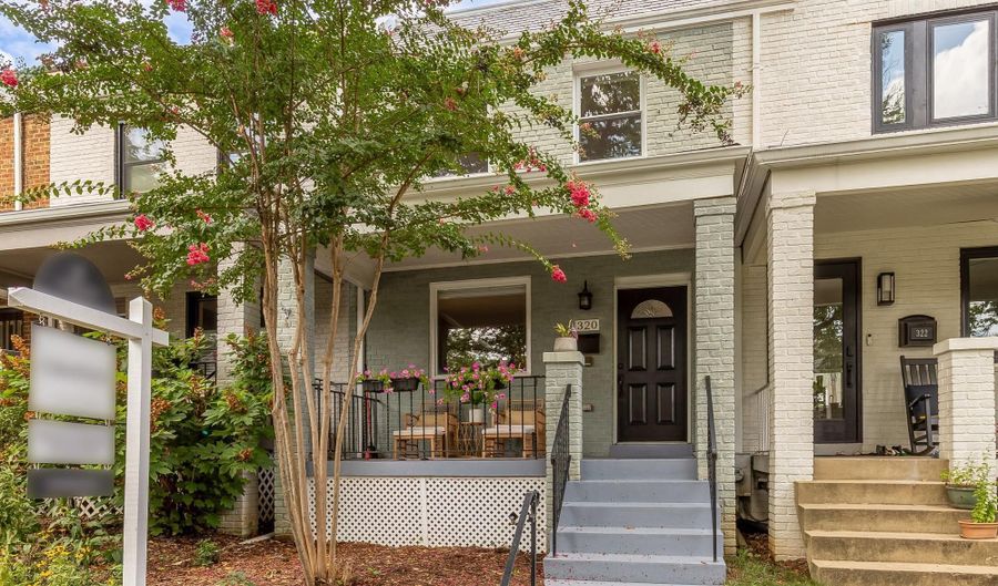 320 19TH St NE, Washington, DC 20002 - 3 Beds, 4 Bath