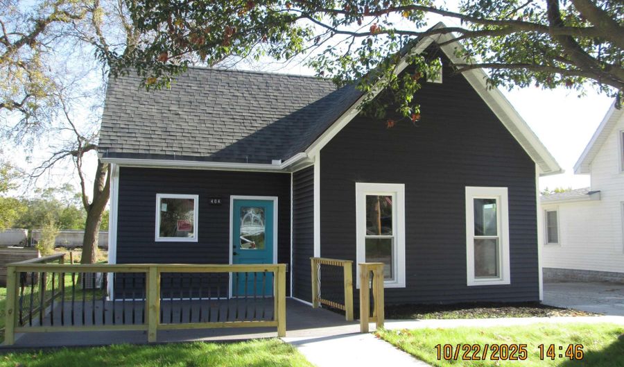 404 Main St, Anita, IA 50020 - 2 Beds, 2 Bath